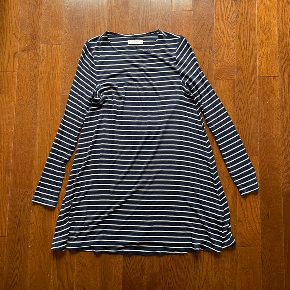 Abercrombie and Fitch Blue Striped Dress - Picture 1 of 3